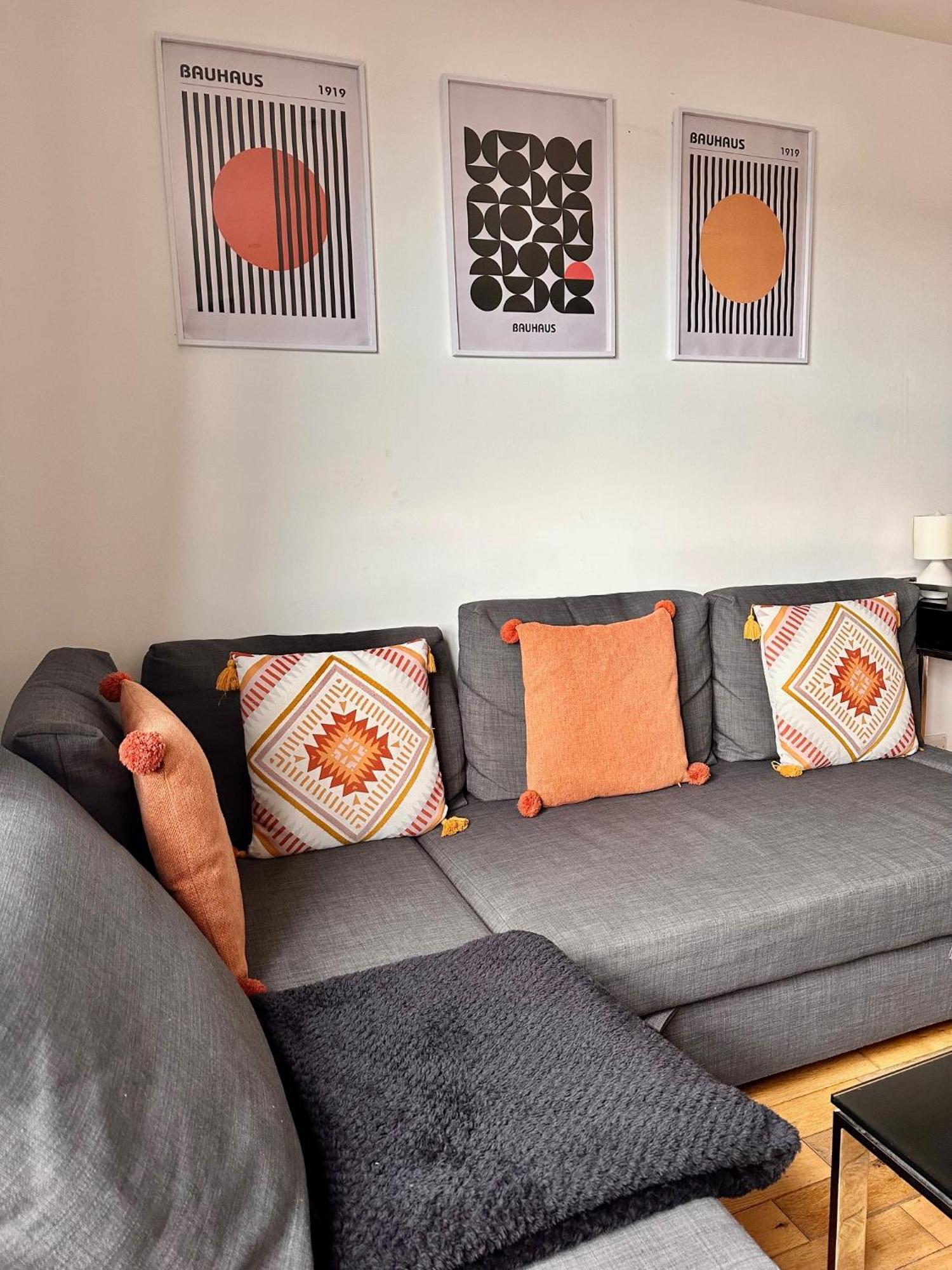City Centre Apartment Next To Bus And Train Station Inverness Buitenkant foto